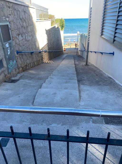 Primera Linea De Playa, Vistas Al Mar Benicàssim Buitenkant foto
